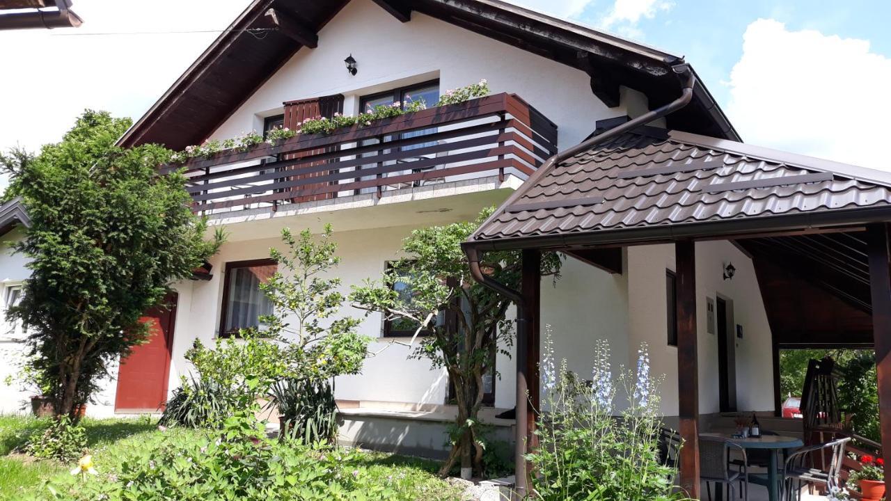 House Zlatko Guest House Селище Дрезницко Екстериор снимка